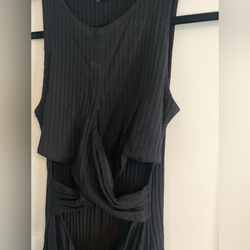 Dress - Picture 3 of 4